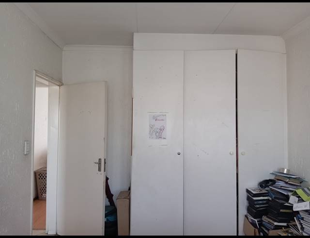 2 BEDROOM SECTIONAL TITLE FOR SALE IN BOKSBURG NORTH